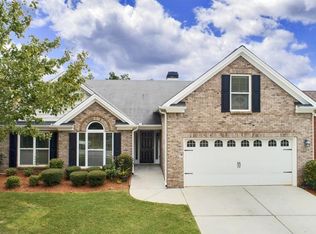 992 Simonton Glen Dr, Lawrenceville, GA 30045