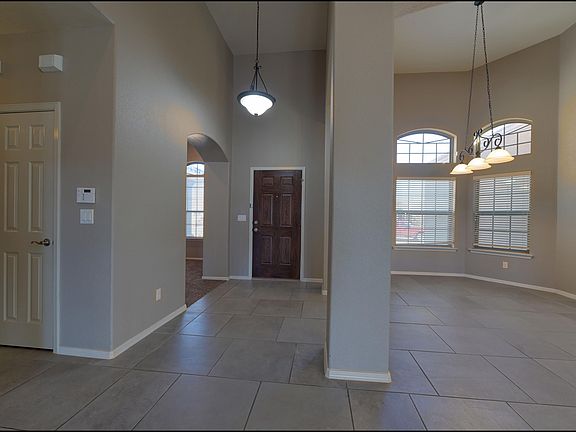 5th image of 5633 Valley Maple Dr