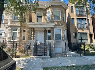 3044 W Jackson Blvd #1, Chicago, IL 60612