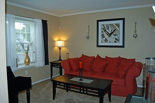 4th image of 57 Walden Mill Way