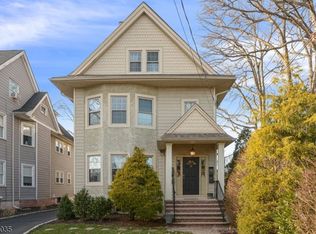 20 Summit Ave, Summit, NJ 07901