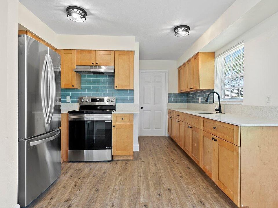 1st image of 218 Baker Drive