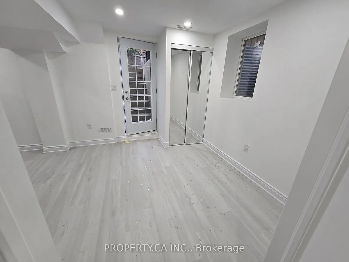 Building Photo - 6608 Lisgar Dr #BASEMENT