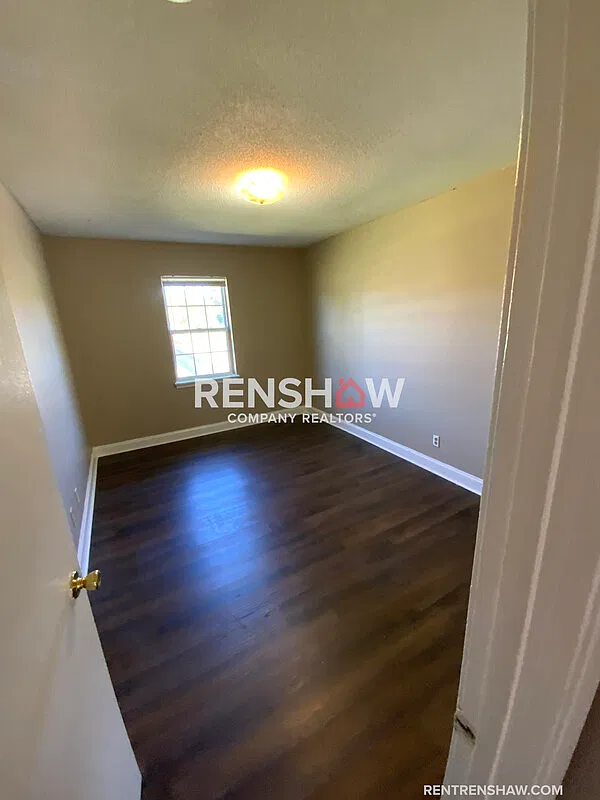 2 bed, 1.0 bath, 770 sqft, $600 — Photo 3