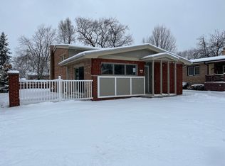 10420 S Kildare Ave, Oak Lawn, IL 60453