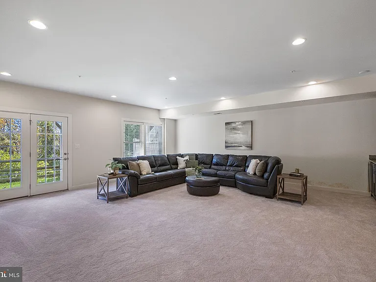 5313 Stream Bank Ln — Photo 36