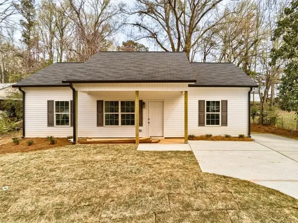 323 Loftis Rd, Temple, GA 30179