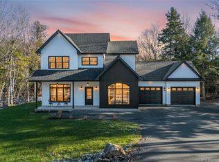 87 Chateau Dr, Douglas, NB E3G5X6