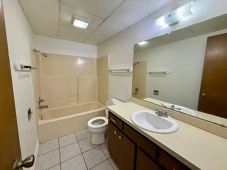 601 Bertig St — Photo 9