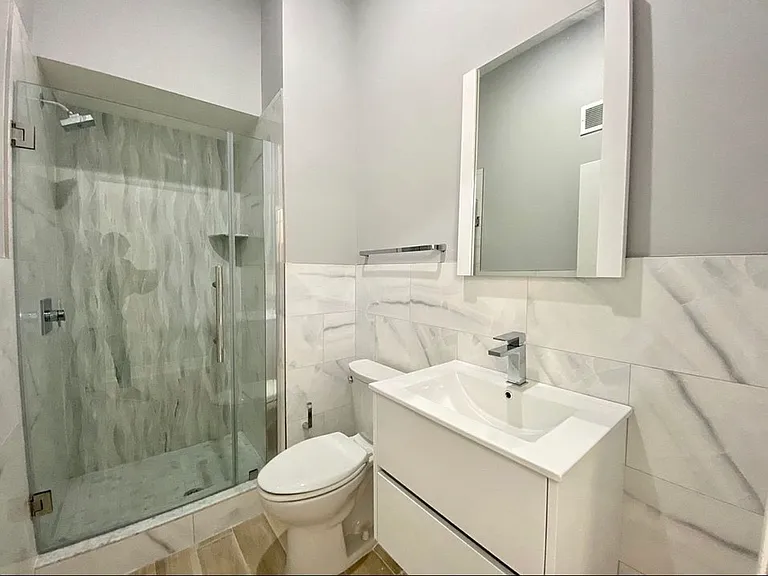 302 Richmond St #A6 — Photo 10