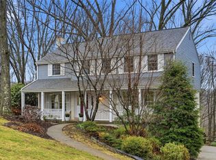 2554 Glenwood Dr, Wexford, PA 15090