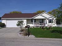 1st image of 978 Woodcrest Dr