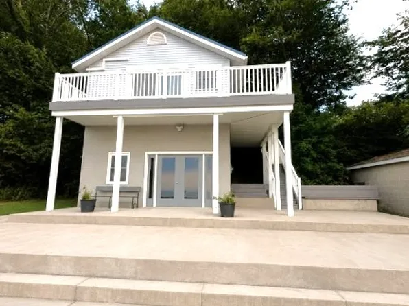 12150 Boll Rd, North East, PA 16428