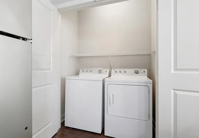 Realm at Patterson Place — Photo 14