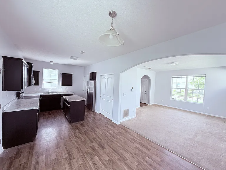 6119 Deansboro Dr — Photo 6