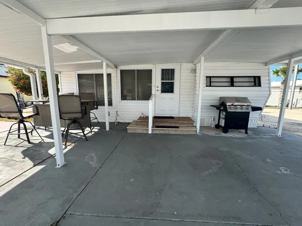 6735 Hammock Rd Lot 53/56, Pt Richey, FL 34668