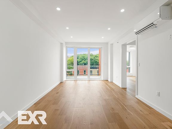 5th image of 105 Rogers Ave #4B