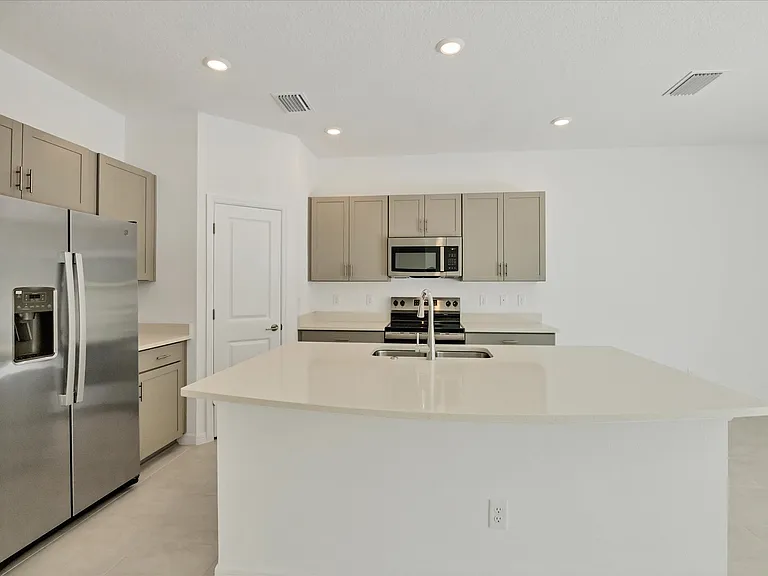 15024 Cuzcorro Ct — Photo 11