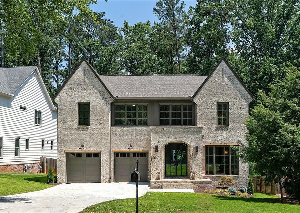 1st image of 2583 Winding Ln NE