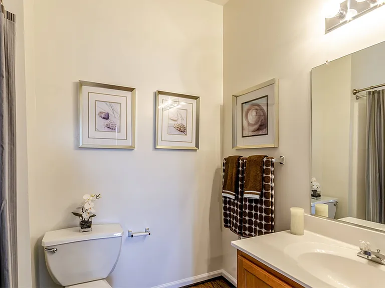 Aquia Terrace — Photo 22