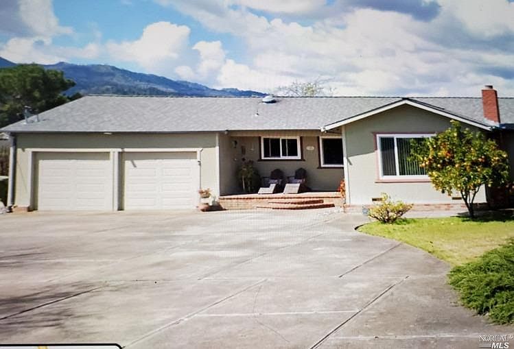 2nd image of 1226 Bella Oaks Ln