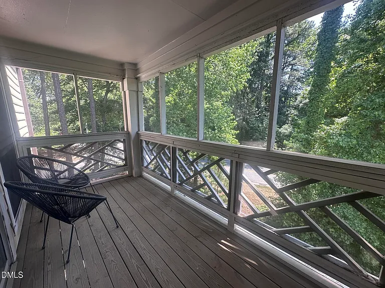 1010 Kingswood Dr #G — Photo 24