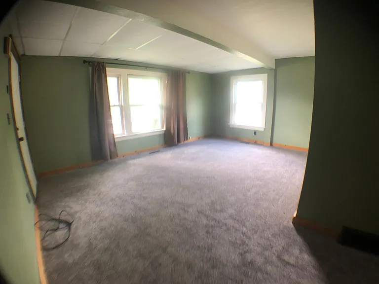 703 E Chippewa St #B — Photo 11