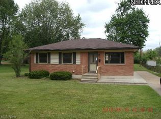 4004 Regentview St NE, Canton, OH