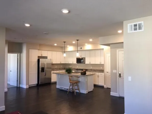 1140 Karby Ter Unit 304, Sunnyvale, CA 94089