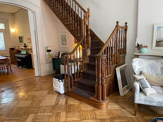 Rented by Charlie 99 LLC | media 7