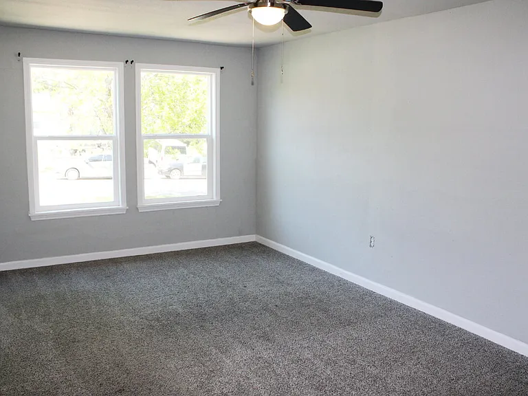 5205 Gordon Ave — Photo 16