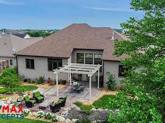 2nd image of 6117 Monarch Cir
