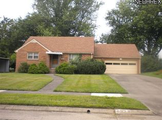 2329 Pleasant Pl, Alliance, OH