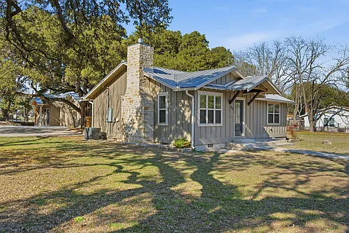 106 Cibolo Dr Photo 1