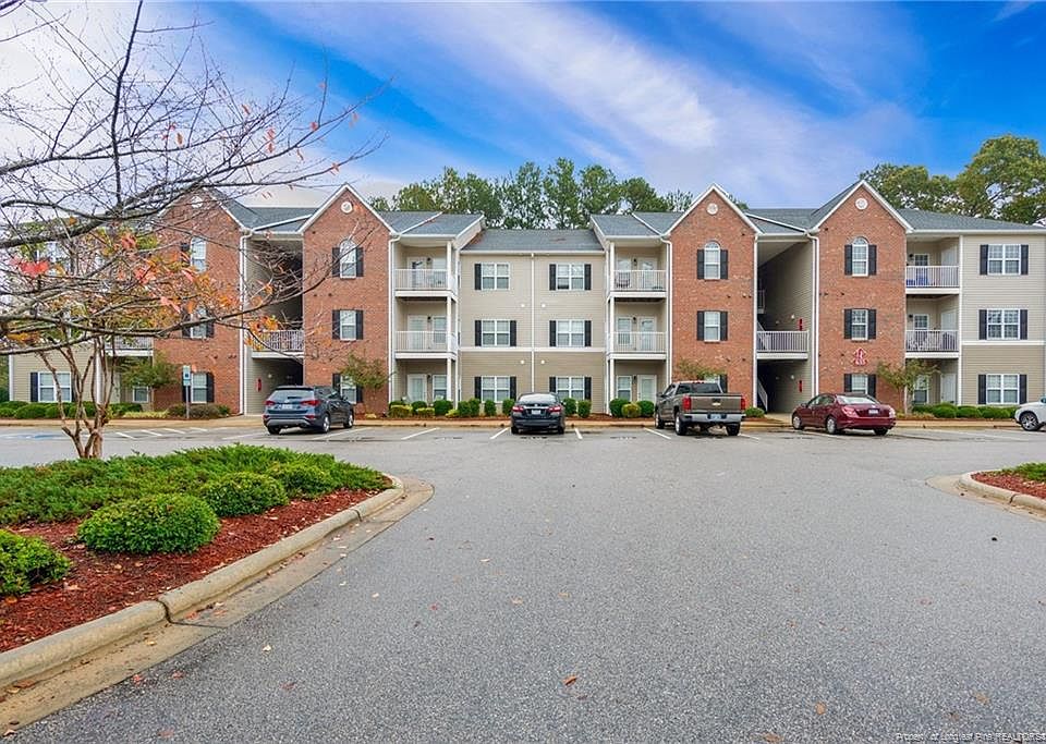 1st image of 635 Marshtree Ln Unit 204