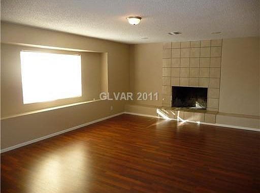 5th image of 1825 Bracken Ave