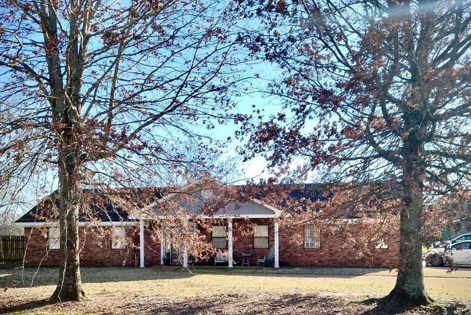 1st image of 300 County Road 396