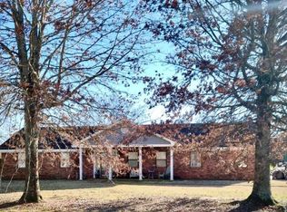 300 County Road 396, Killen, AL 35645