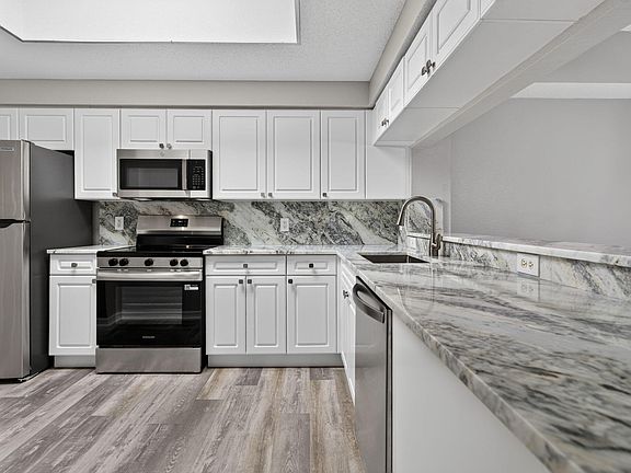 3rd image of 3022 ALCAZAR Place #301