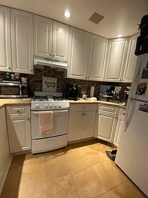 Rented by Corcoran | media 13