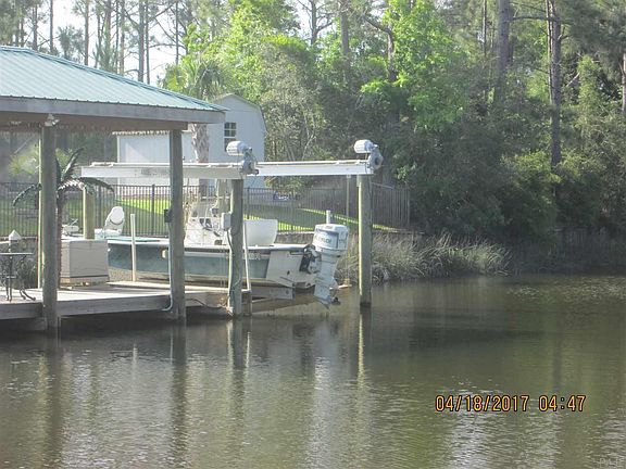 3rd image of 2700 Terry Cove Dr