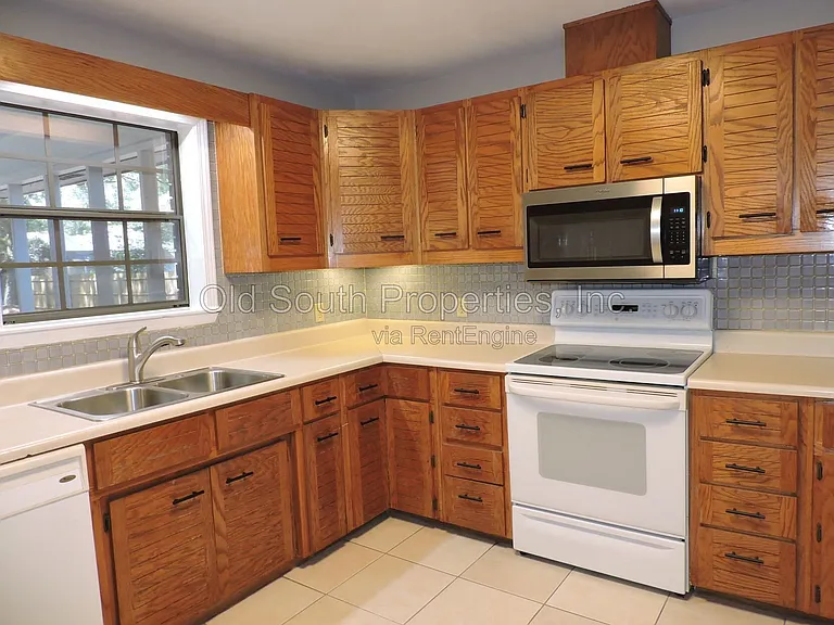 5261 Rowe Trl — Photo 14