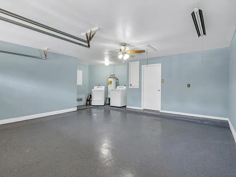 7431 Ridgeberry Dr — Photo 27
