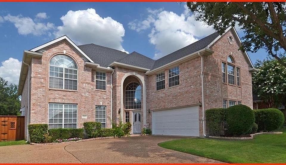 1st image of 208 Sleepy Hollow Ln