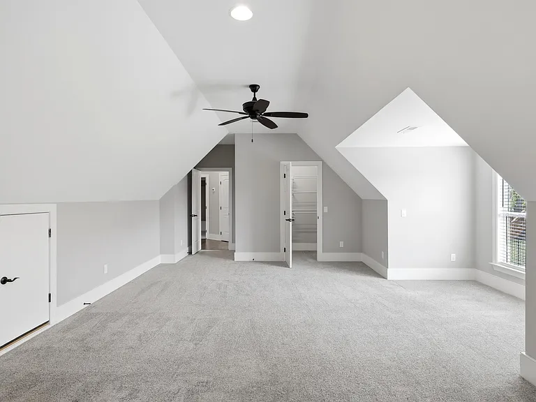 4313 Brush Creek Ct — Photo 36