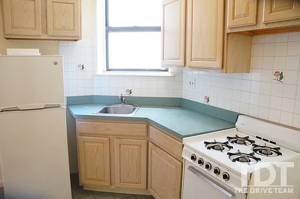 Rented by J Misrahi Realty Corp | media 10