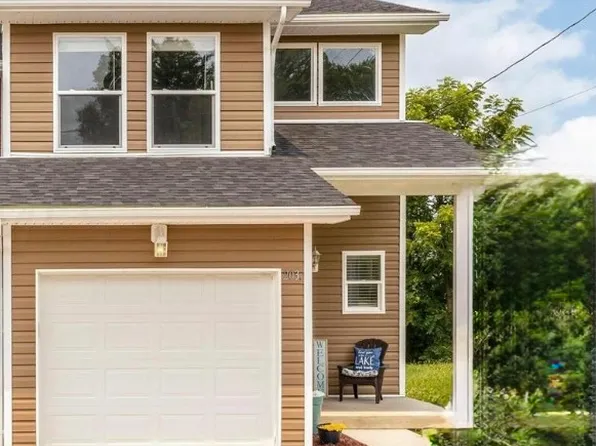 203 6th Ave #B, Buckeye Lake, OH 43008
