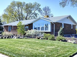 6084 W Leawood Dr, Littleton, CO 80123