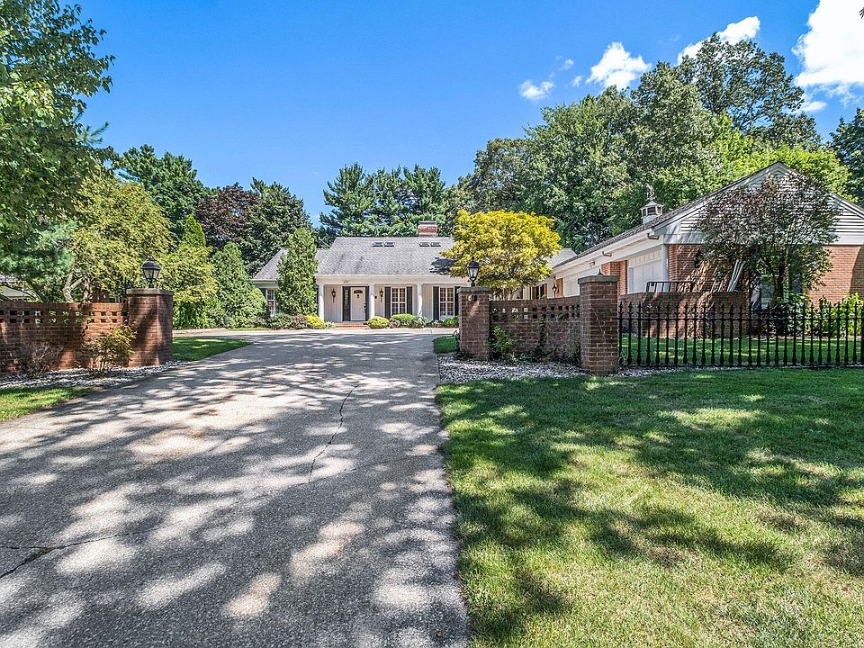 4319 Bronson Blvd, Kalamazoo, MI 49008 Zillow