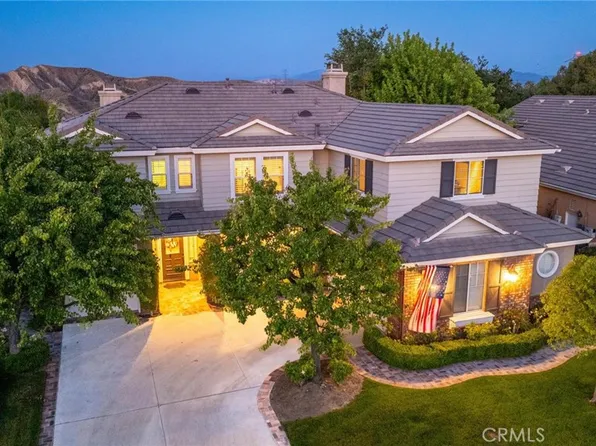 28914 Gateway Ct, Saugus, CA 91390